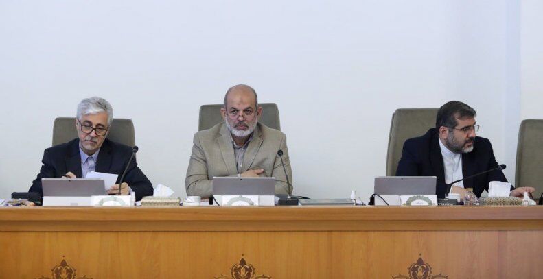 عکس| وزیر ورزش بازگشت/ جلسه مهم با حضور حمید سجادی
