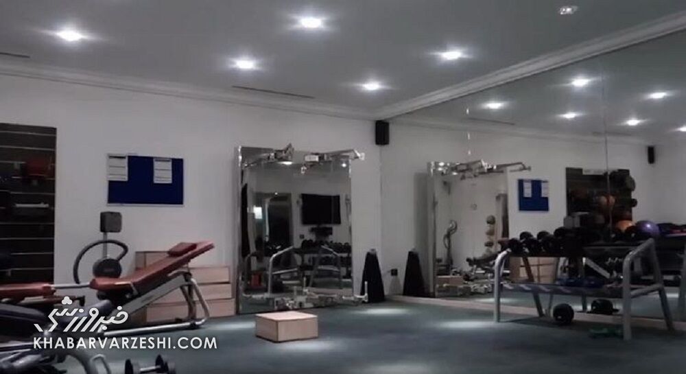 عمارت امانوئل آدبایور