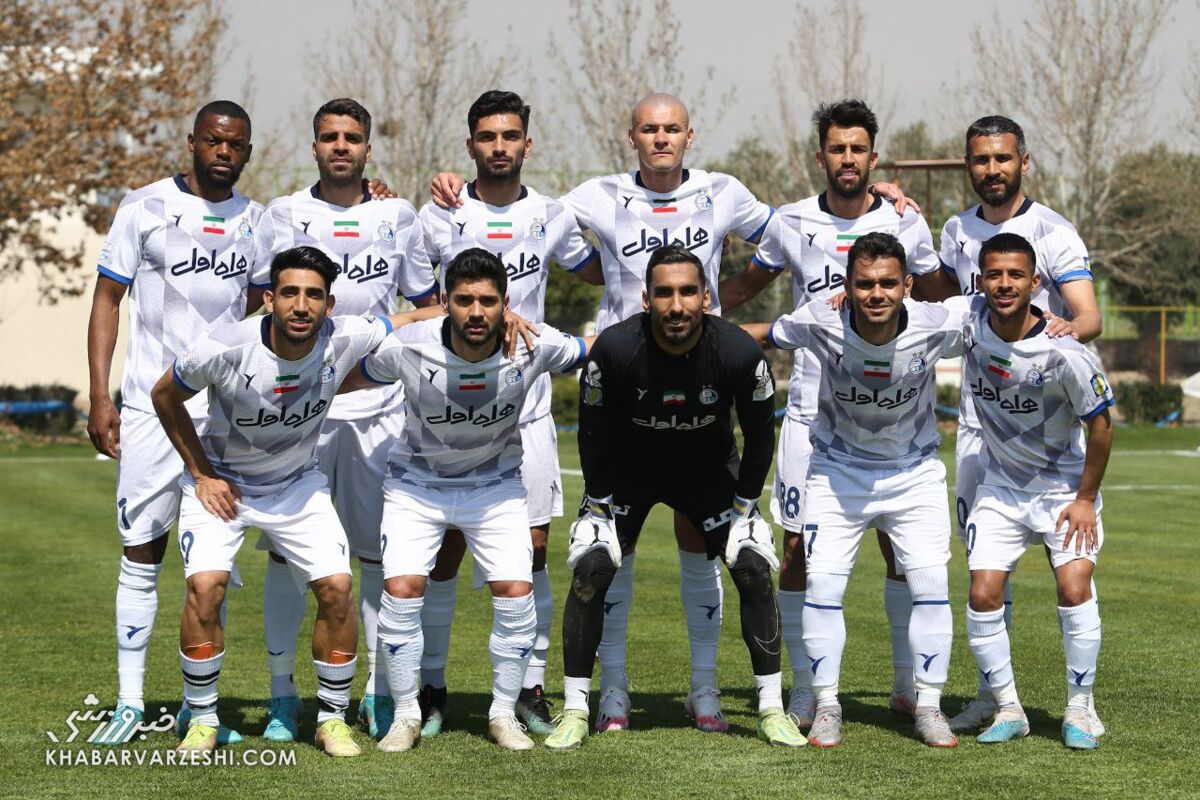 عکس تیمی استقلال با یک دروازهبان متفاوت!