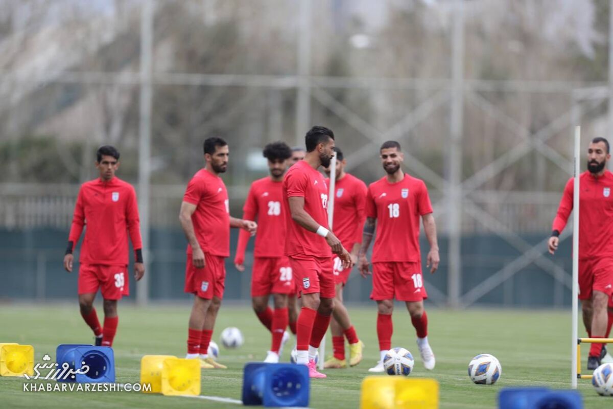 احتمال نیمکت نشینی مهدی طارمی و چند ستاره تیم ملی در بازی با روسیه! احتمال نیمکت نشینی مهدی طارمی و چند ستاره تیم ملی در بازی با روسیه!
