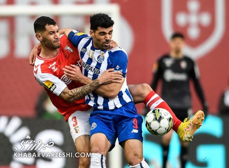 راز و نیاز بانوی سرخپوش علیه مهدی طارمی