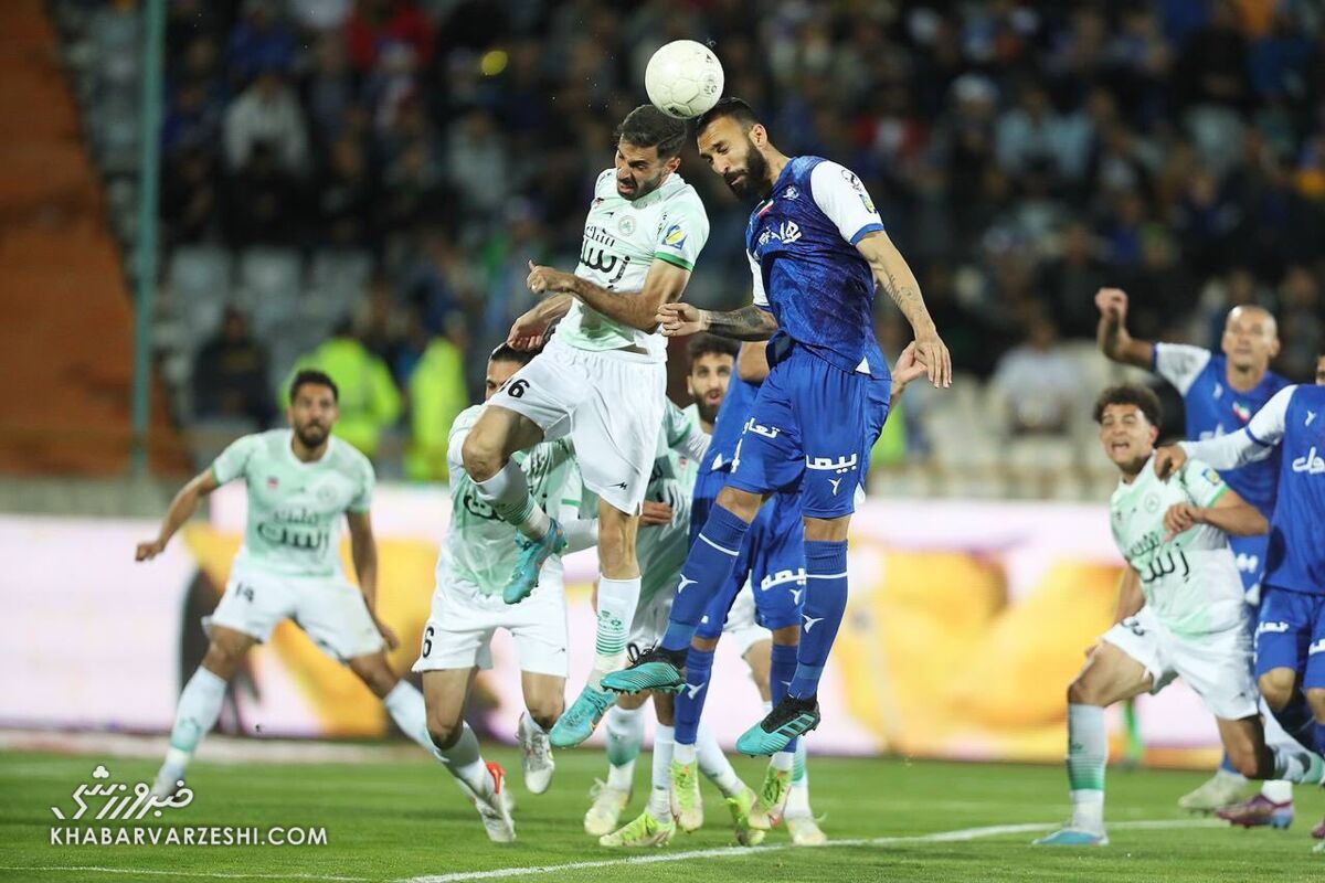 عکس| بازگشت به موقع ستاره استقلال/ خیال ساپینتو و آبیها راحت شد