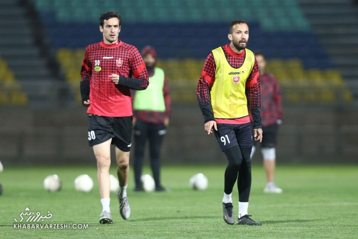 ستاره پرسپولیس به بازی با گل گهر و پیکان نمی‌رسد