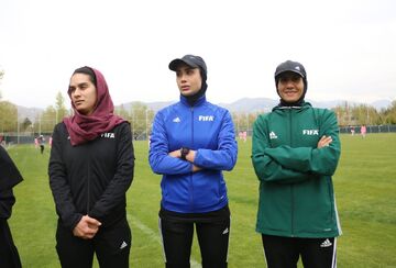 قضاوت زنان ایرانی در مرحله اول انتخابی المپیک فوتبال