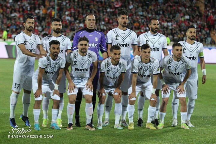 عکس تیمی ملوان؛ پرسپولیس - ملوان