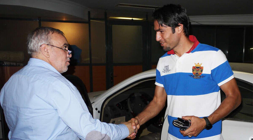 تصویر لکسوس جنجالی فتحاللهزاده به صادقی/ ادعای مدیرعامل استقلال تایید شد