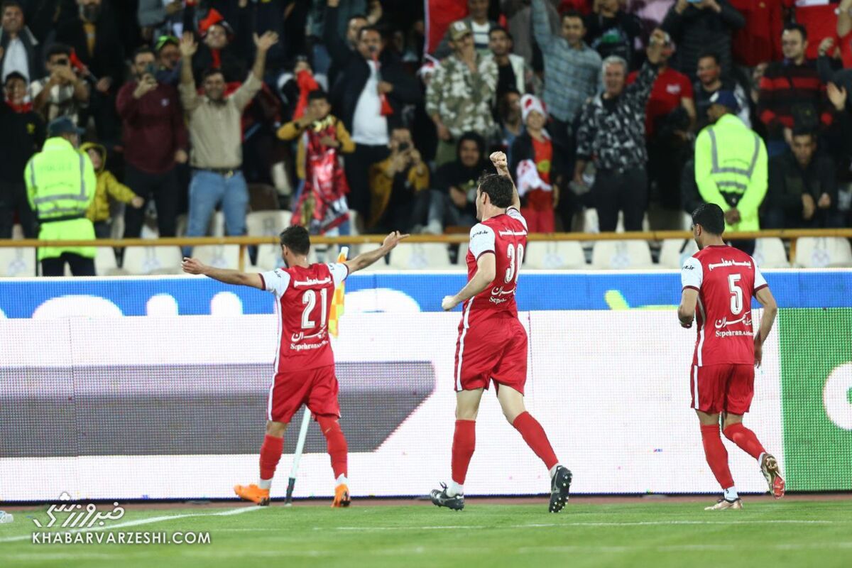 امید یحیی و پرسپولیسیها به درخشش چند بازیکن در دربی امید یحیی و پرسپولیسیها به درخشش چند بازیکن در دربی