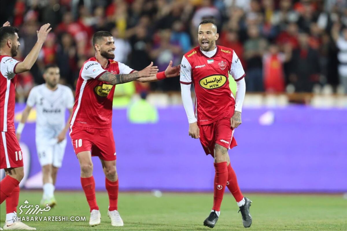 واکنش پرسپولیس به شایعه درخصوص یک مهاجم؛ این ماجرا سهمخواهی است! واکنش پرسپولیس به شایعه درخصوص یک مهاجم؛ این ماجرا سهمخواهی است!