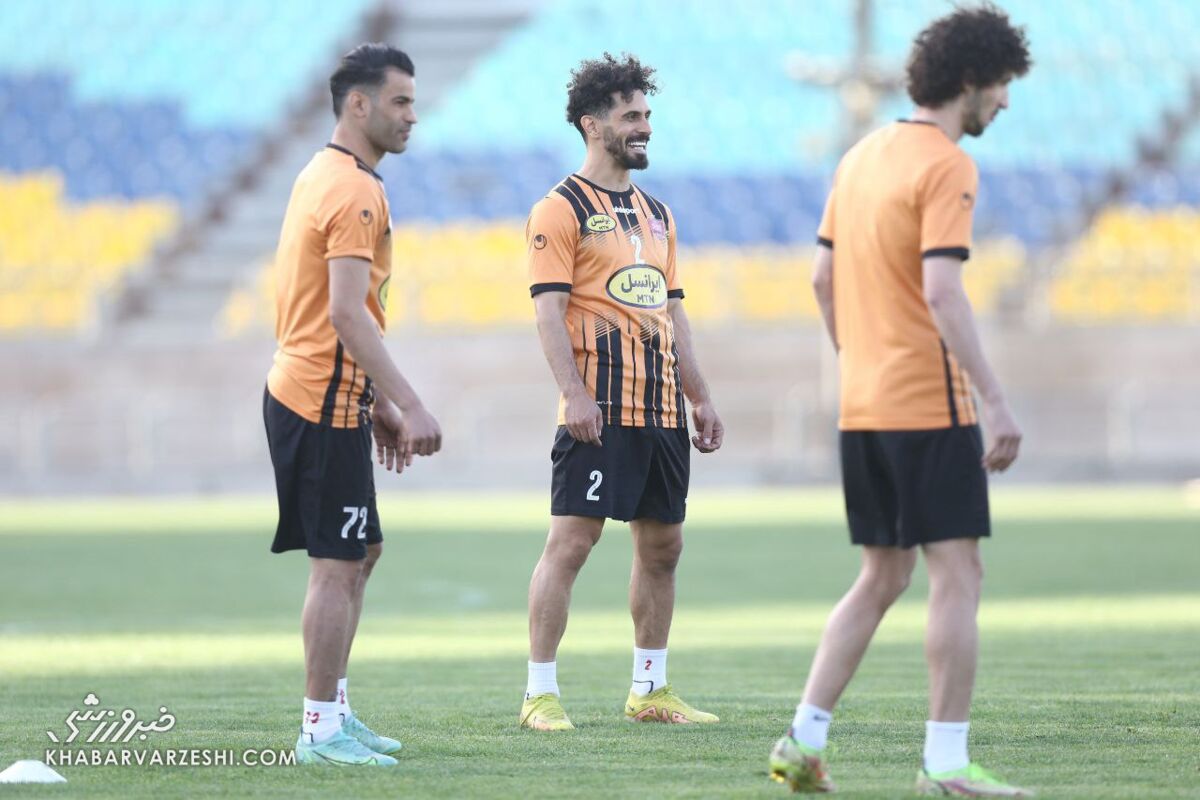برنامه ویژه گلمحمدی برای بقا در کورس قهرمانی/ پرسپولیس مقابل حریف بعدی استقلال برنامه ویژه گلمحمدی برای بقا در کورس قهرمانی/ پرسپولیس مقابل حریف بعدی استقلال