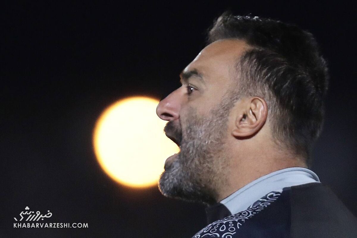 ستاره سابق استقلال با تیم لیگ یکی قرارداد بست ستاره سابق استقلال با تیم لیگ یکی قرارداد بست