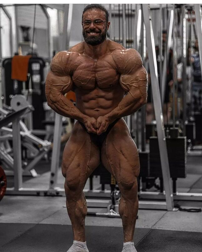 هادی چوپان رقیب ایرانی پیدا کرد