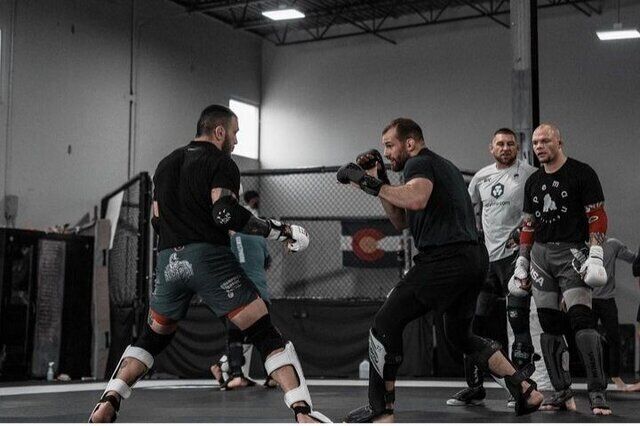 رقیب بزرگ حسن یزدانی در رینگ بوکس/ جادوگر آمریکایی به MMA میرود؟