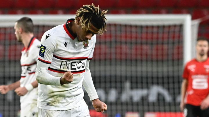 توهین سرمربی مطرح فوتبال به مسلمانان و بازیکنان سیاهپوست!/ رسوایی بزرگ با افشای ایمیل خبرساز و عدم جذب ستاره مسلمان