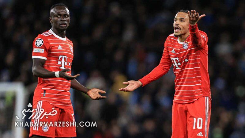 تصاویر| استارت درگیری بین دو ستاره درون مستطیل سبز/ کتککاری در رختکن قرمزها؛ مشت به صورت همتیمی