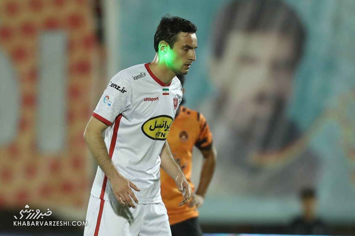 واکنش ستاره پرسپولیس به برتری پرگل استقلال قبل از دربی/ آنها دشمن فوتبال هستند و اخلاق ندارند