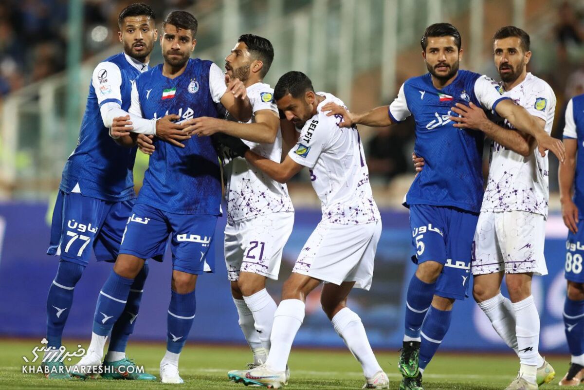 واکنش یک پرسپولیسی به غیبت بازیکنان اصلی هوادار/ دوست دارم الهامی پاسخ حرفهای من را بدهد/ امیدوارم چیزهایی که در مغز من است درست نباشد