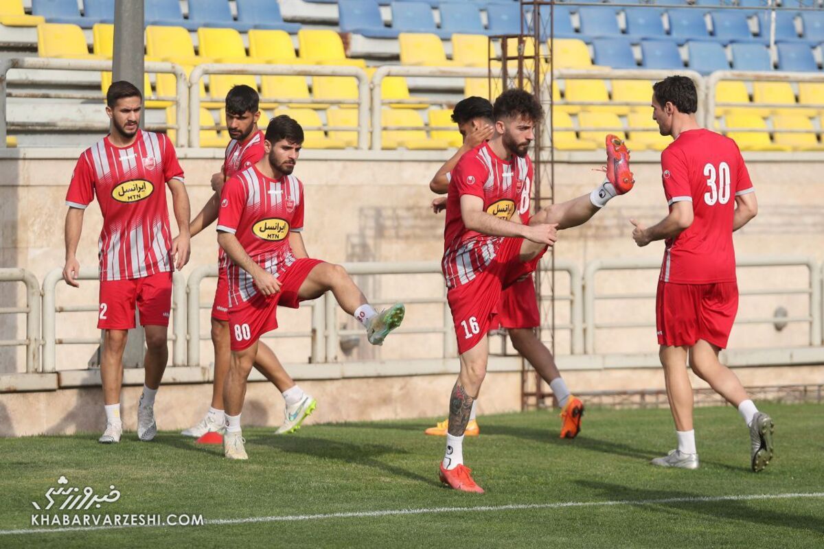 تصاویر| دوپینگ پرسپولیسیها قبل از دربی/ چهرههای محبوب و نامدار در تمرین سرخها