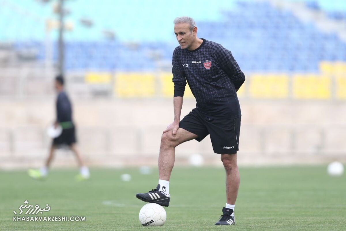 تصاویر| چهره مشترک پرسپولیسیها قبل از دربی/ ۲ مهمان ویژه به سرخها اضافه شدند!