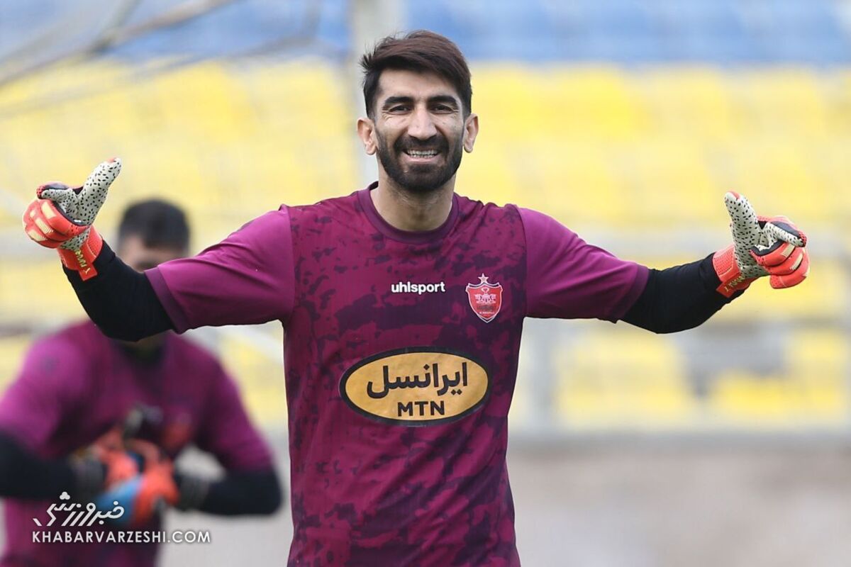 تصاویر| چهره مشترک پرسپولیسیها قبل از دربی/ ۲ مهمان ویژه به سرخها اضافه شدند!