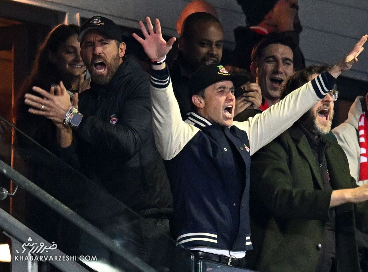 رایان رینولدز و راب مکالهنی