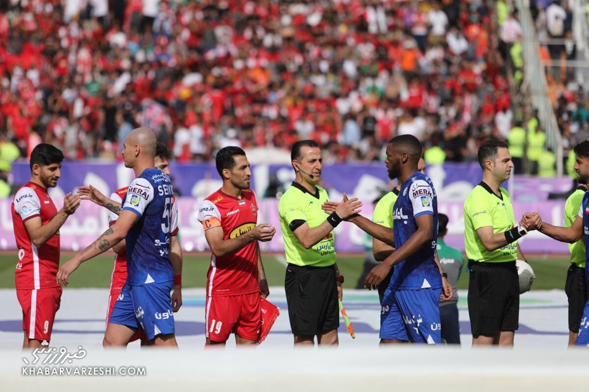 گزینه های داوری دربی مشخص شد/ از فامیل فغانی تا داوری که یک نیم فصل قضاوت نکرد!