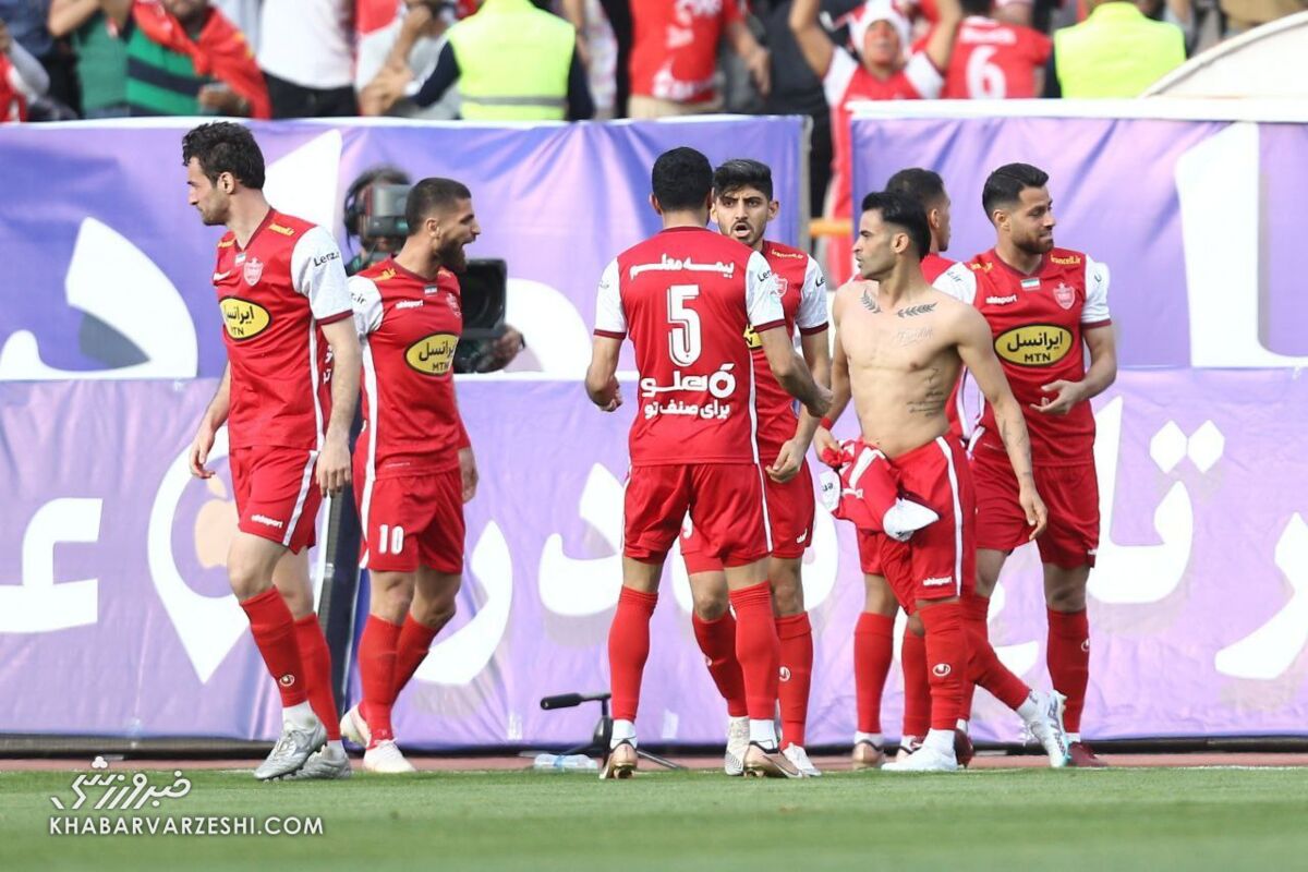 پرسپولیس نباید در باد برد دربی بخوابد/ یک پرسپولیسی متفاوت تر از بقیه صحبت می کند/ سپاهان درس بزرگی به شاگردان گل محمدی داد