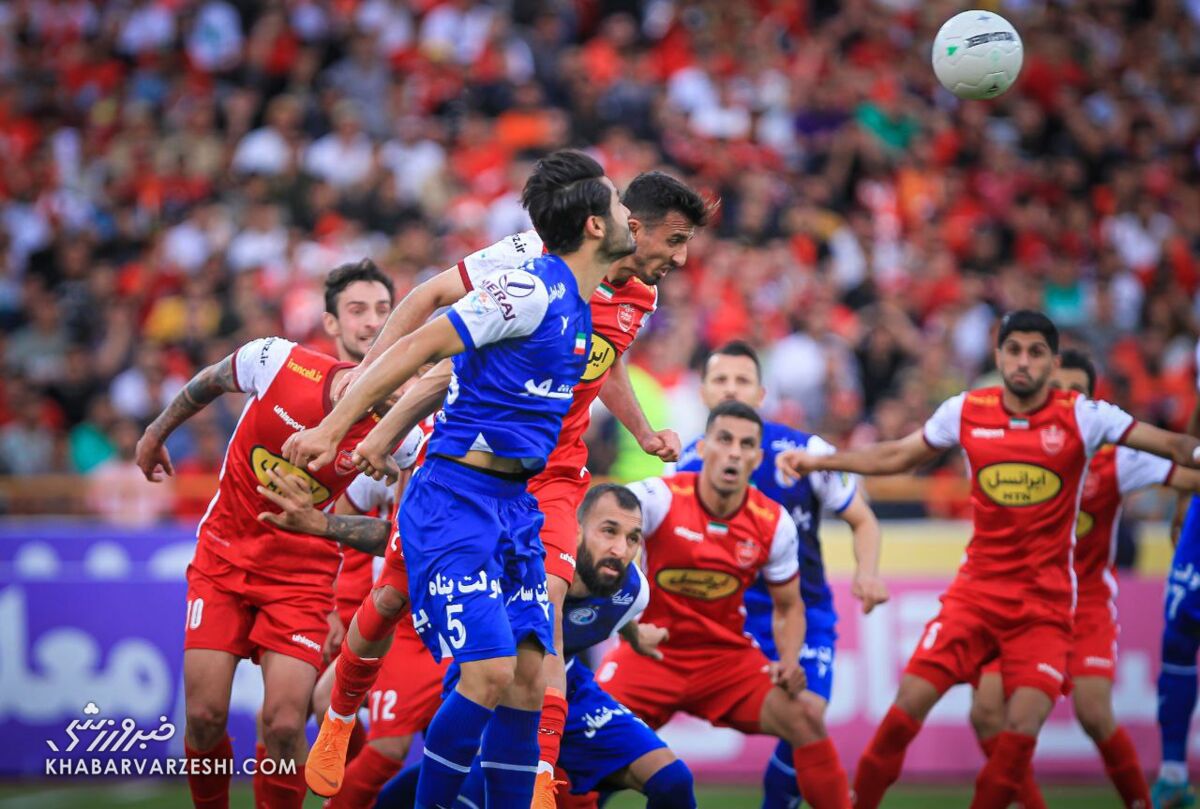 نمیخواستند استقلال برنده شود/ تیمی که زیر نظر وزارت ورزش نیست سوگلی هم نیست/ پرسپولیس ۱۰ دقیقه وقت تلف کرد/ قهرمان واقعی این لیگ استقلال است