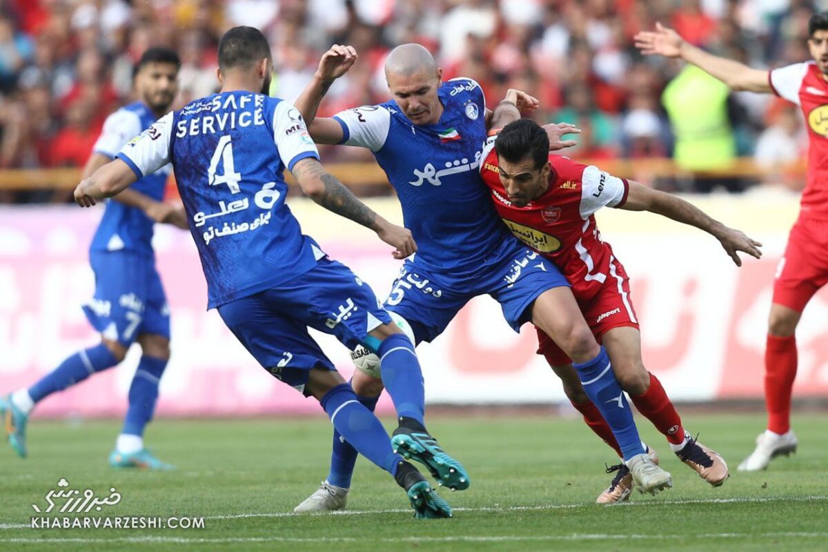 اعتراض شدید مربیان استقلال؛ اگر VAR بود پرسپولیس را می بردیم