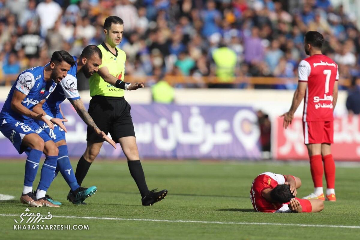 واکنش پرویز برومند به حرکت بیرانوند: سؤال بعدی لطفاً!/ همچنان میگویم فرزندان تاج کبیر قهرمان این فصل میشوند/ استقلال از قانون مسخره فیفا در خطای هند لطمه خورد