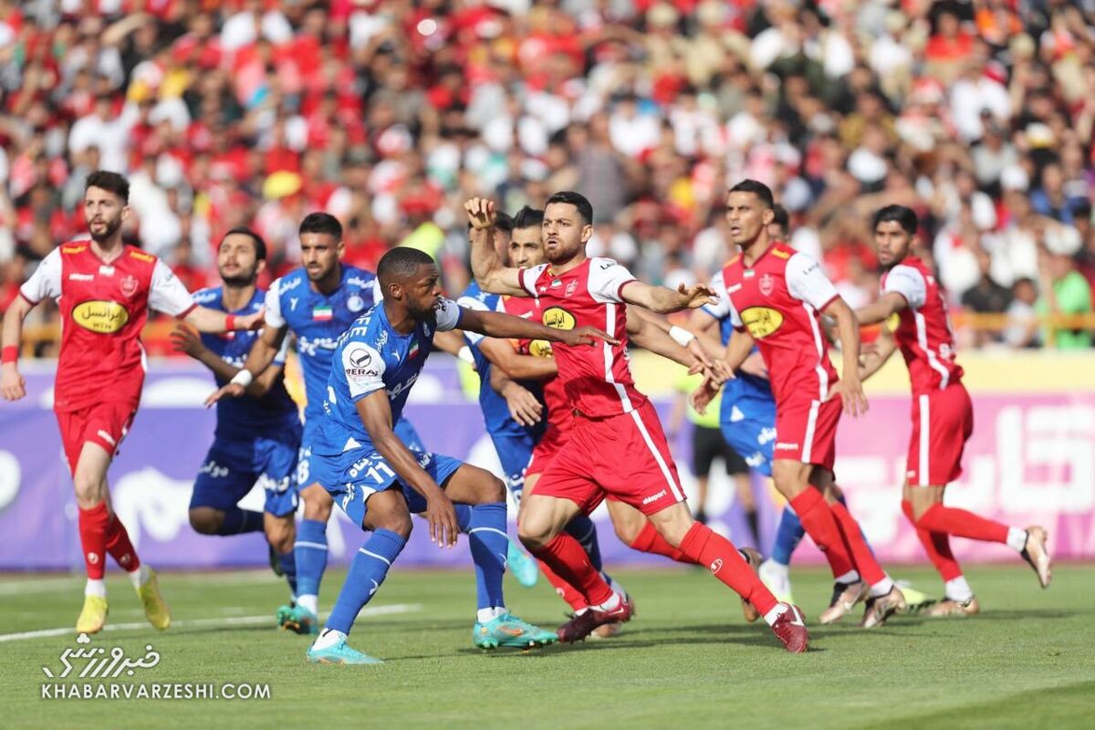 عکس| داور دربی به تهران رسید/ انتخاب کمیته داوران از بین ۶ گزینه بینالمللی عکس| داور دربی به تهران رسید/ انتخاب کمیته داوران از بین ۶ گزینه بینالمللی