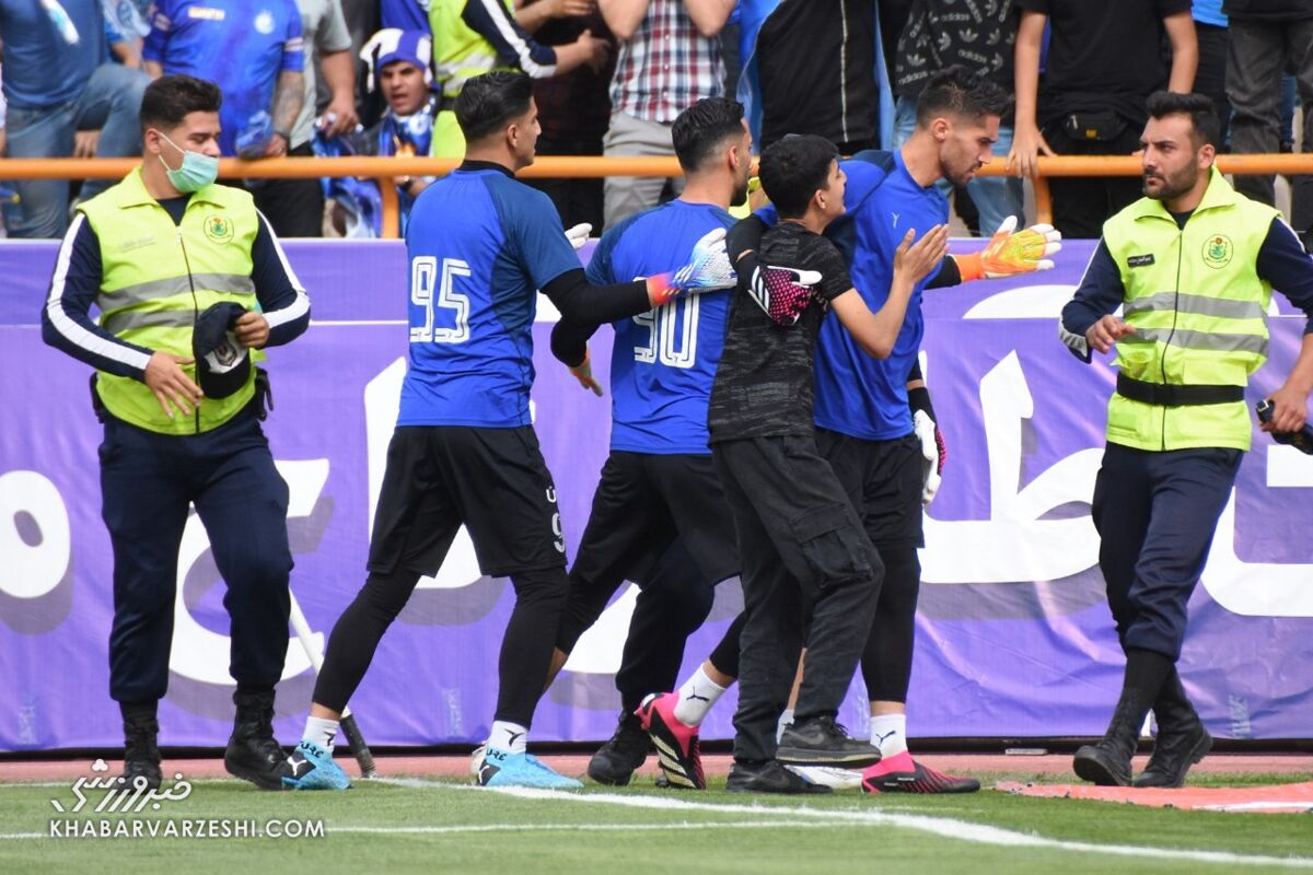 جزئیات دردسر بزرگ برای دروازهبان استقلال