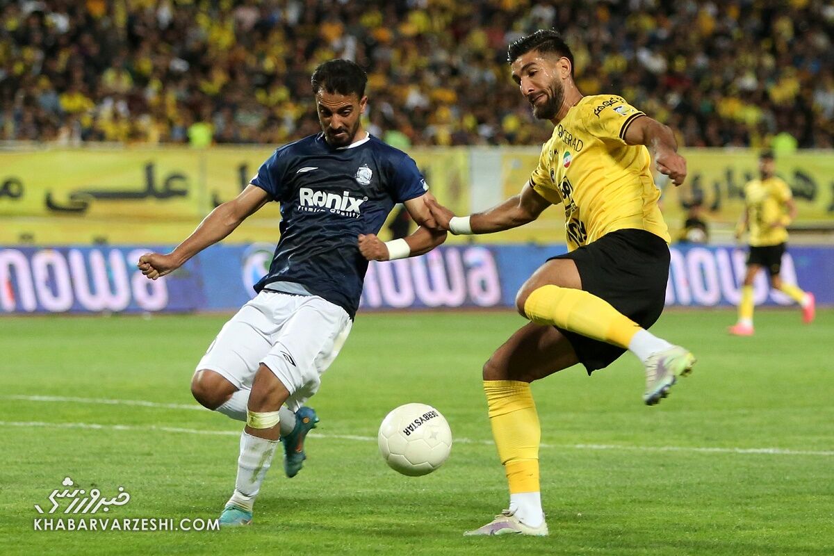 بُهت سپاهانی‌ها در نقش جهان/ انزلی‌چی‌ها پرسپولیس را در صدر نگه داشتند