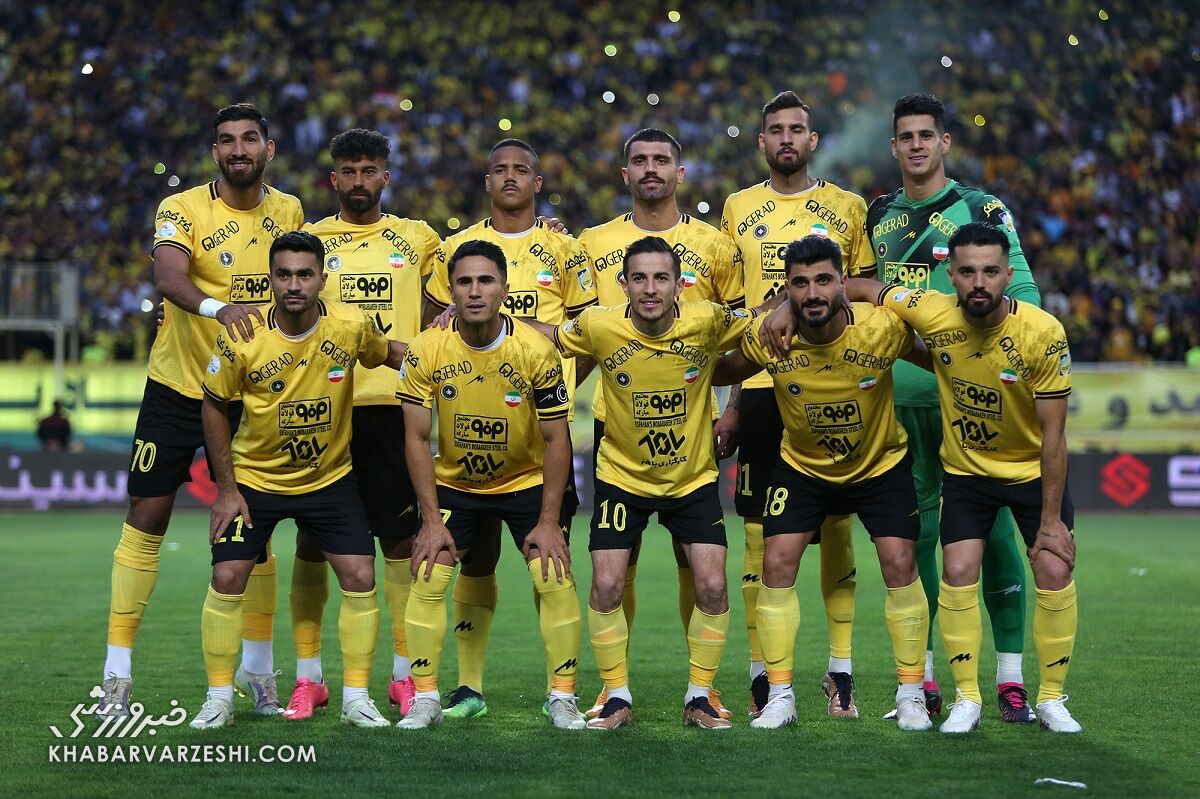سومین باشگاه بزرگ ایرانی نیز مجوز حرفه‌ای گرفت