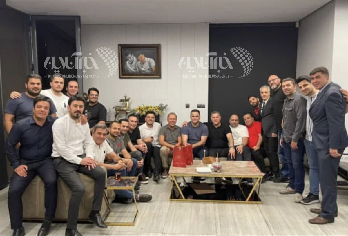 عکس| علی دایی برای برادرش سنگ تمام گذاشت/ دورهمی مردانه شهریار برای یک جشن ویژه 