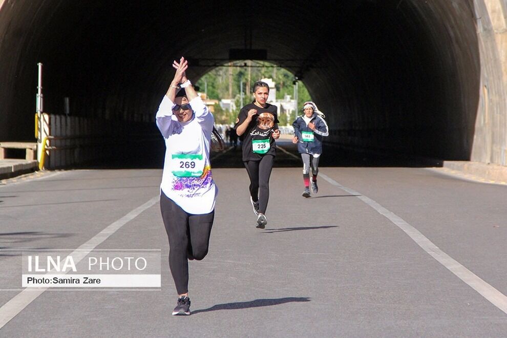 تصاویر ماراتن شیراز منتشر شد/ ورود دادستانی و برخورد با برگزارکنندگان به خاطر حجاب