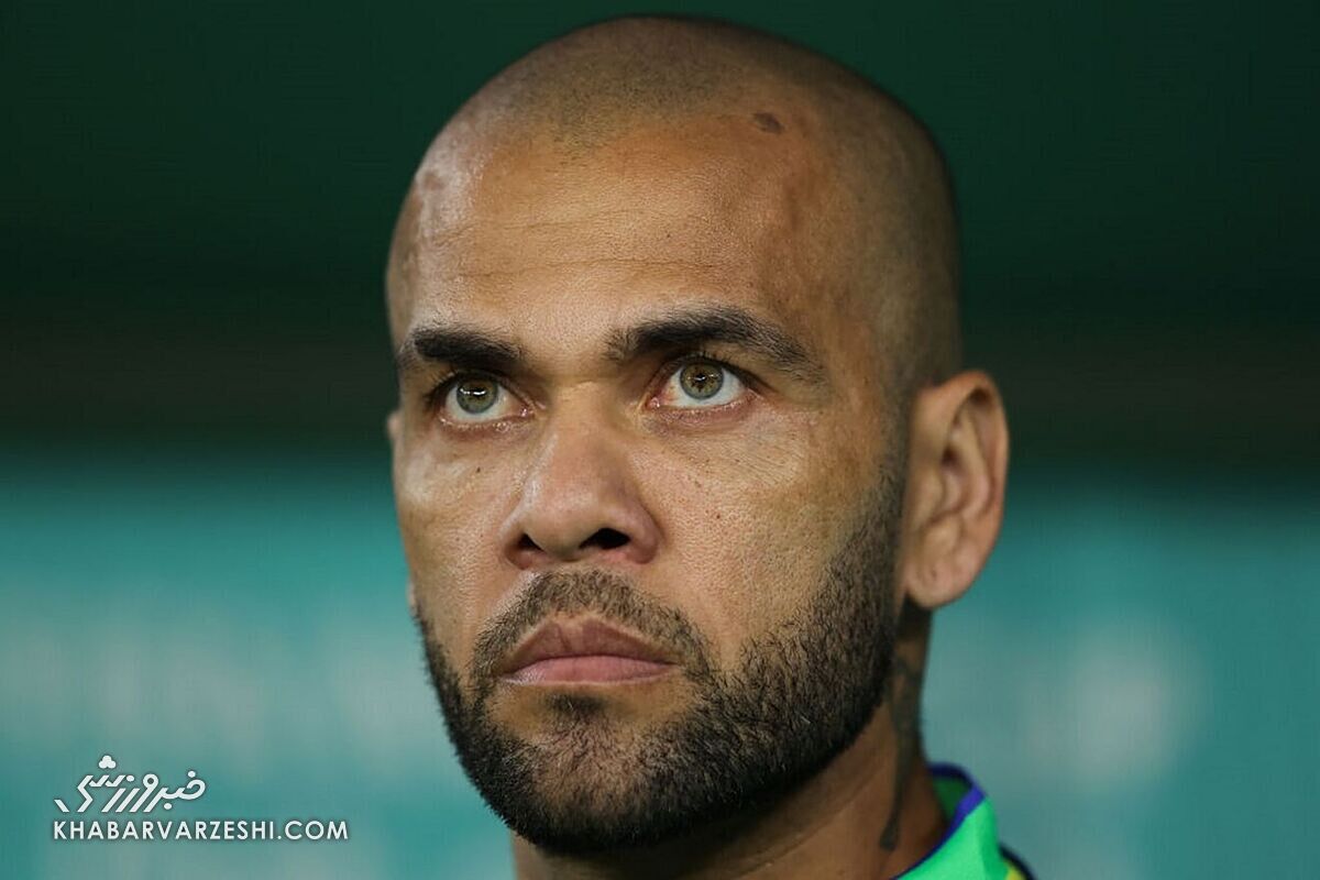 درخواست آزادی فوتبالیست زندانی باز هم رد شد/ قاضی کوتاه بیا نیست! درخواست آزادی فوتبالیست زندانی باز هم رد شد/ قاضی کوتاه بیا نیست!