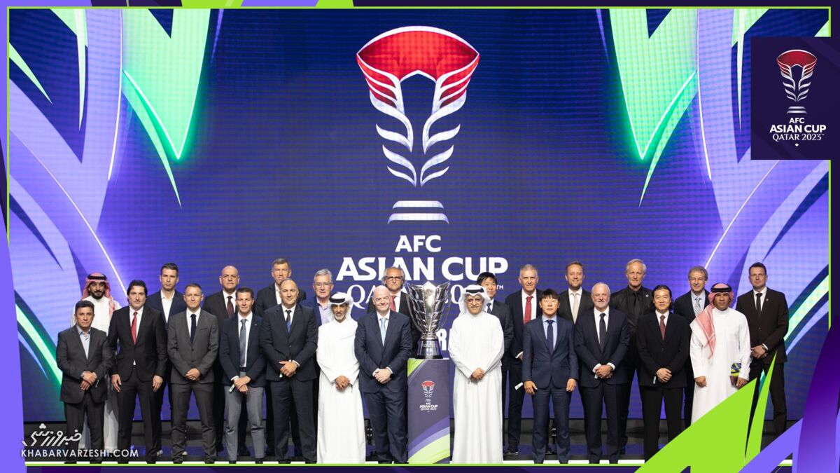 عکس یادگاری بعد از قرعهکشی جام ملتها/ قلعهنویی در دورترین نقطه از کیروش ایستاد!