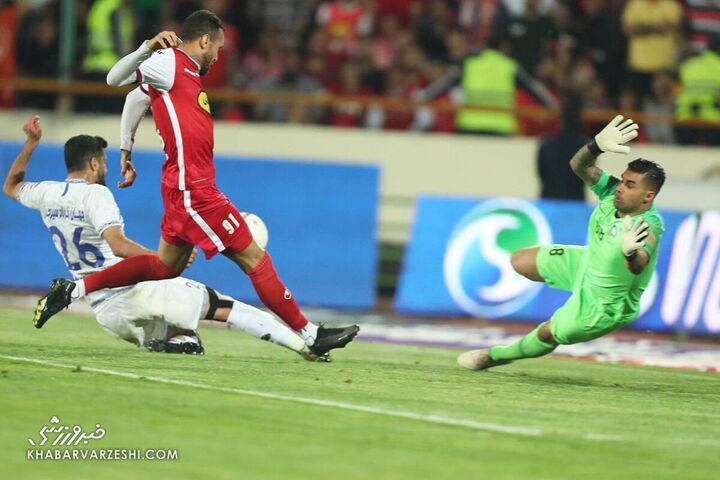 لئاندرو پریرا؛ پرسپولیس - گل‌گهر