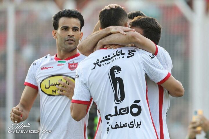 شادی گل علی نعمتی؛ نساجی - پرسپولیس