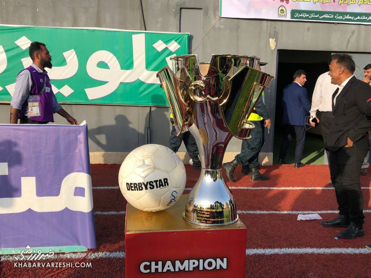 با تکرار نتایج دور رفت؛ استقلال قهرمان میشود یا پرسپولیس؟ با تکرار نتایج دور رفت؛ استقلال قهرمان میشود یا پرسپولیس؟