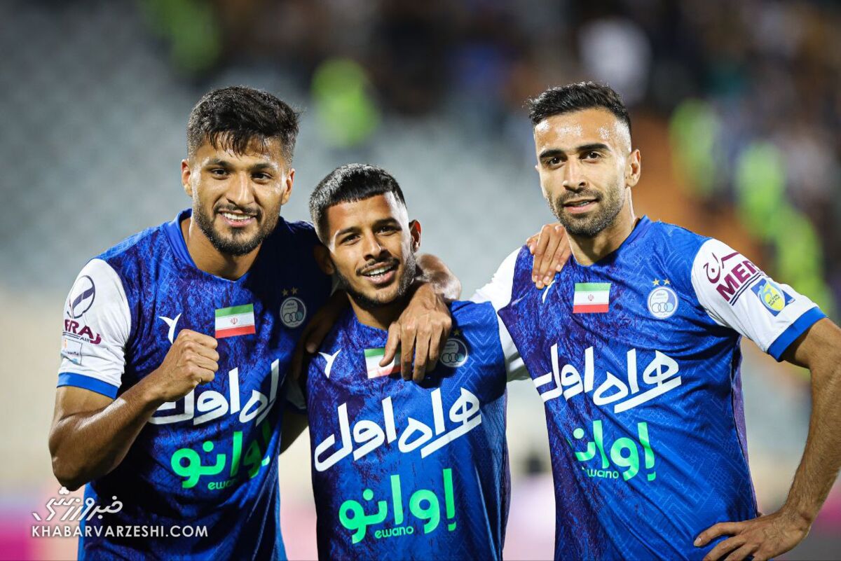 واکنش قایدی به پیشنهاد از یک باشگاه هلندی/ یک میلیون و ۸۰۰ هزار یوروی من ناپدید شد/ از شرایط استقلال خندهام میگرفت!