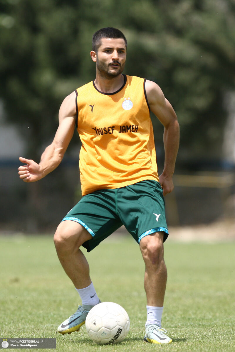 عکس| تیپ جدید عارف غلامی سوژه استقلالیها شد