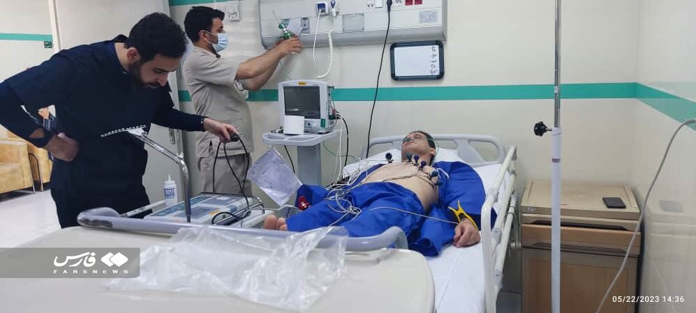 عکس| اتفاق غیرمنتظره برای چهره برجسته ورزش با حمله قلبی!