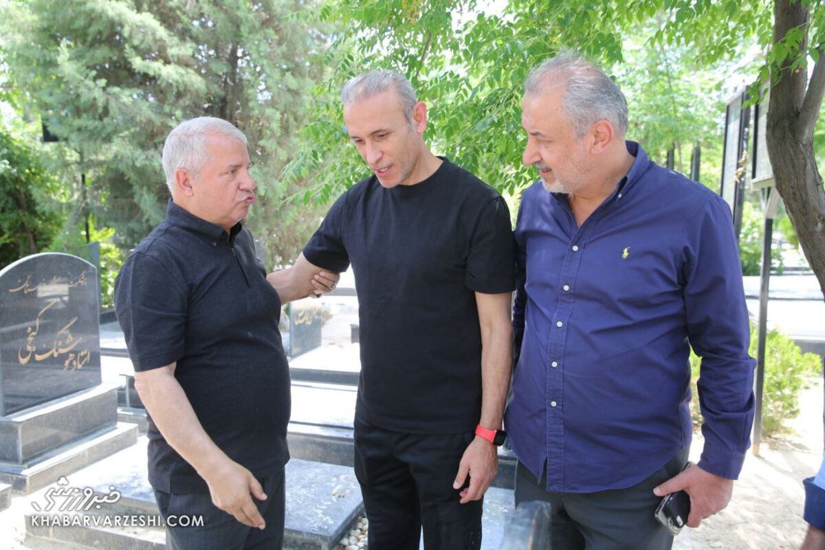 درویش تکلیف گلمحمدی را یکسره کرد