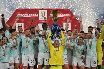 ویدیو| اهدای جام قهرمانی کوپا ایتالیا به اینتر
