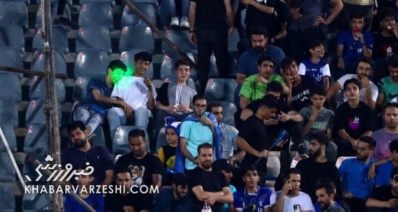 عکس| ضرر ۲۰۰ میلیونی به استقلال به خاطر شیطنت چند نوجوان