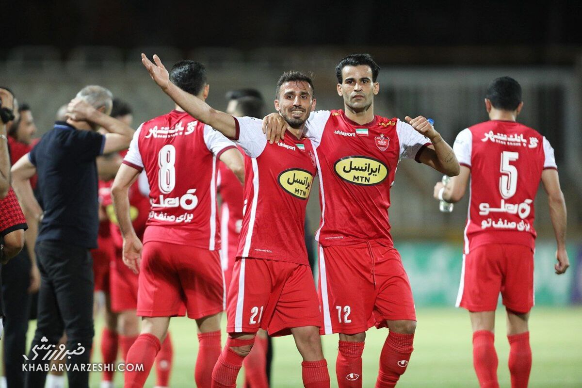 داور خارجی بهانه باخت استقلالیهاست/ برندهها در زمین خاکی هم برندهاند/ هر تیمی جلوی پرسپولیس زمینگیر میشود/ این استقلالی ها می خواهد پنالتی بگیرد