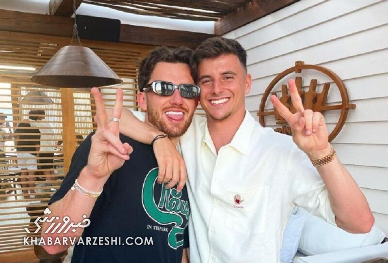 عجیب اما واقعی؛ دختری که ۳ ستاره فوتبال را آزار میداد به دادگاه احضار شد!/ ۲۱ مرتبه تغییر شماره برای آزار فوتبالیستها عجیب اما واقعی؛ دختری که ۳ ستاره فوتبال را آزار میداد به دادگاه احضار شد!/ ۲۱ مرتبه تغییر شماره برای آزار فوتبالیستها