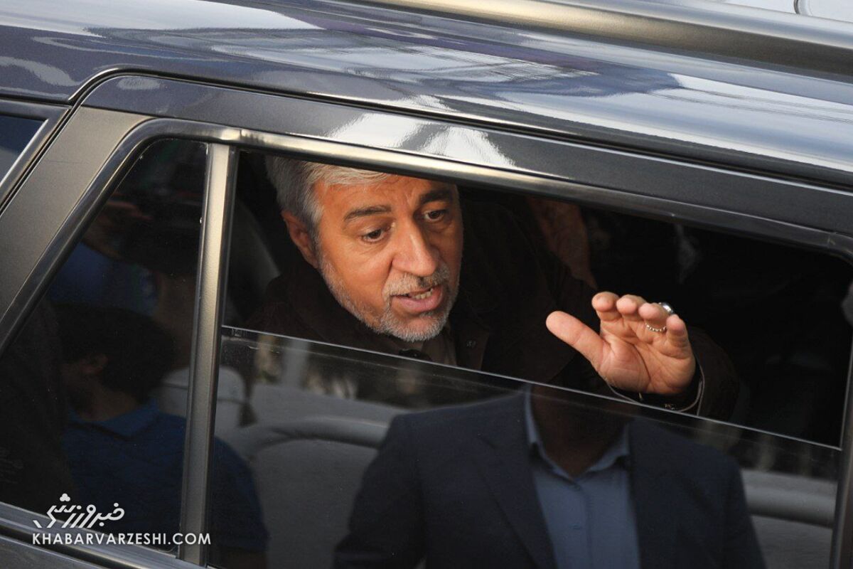 وزیر ورزش از سمت خود استعفا داد/ حمید سجادی به بیمارستان رفت! وزیر ورزش از سمت خود استعفا داد/ حمید سجادی به بیمارستان رفت!