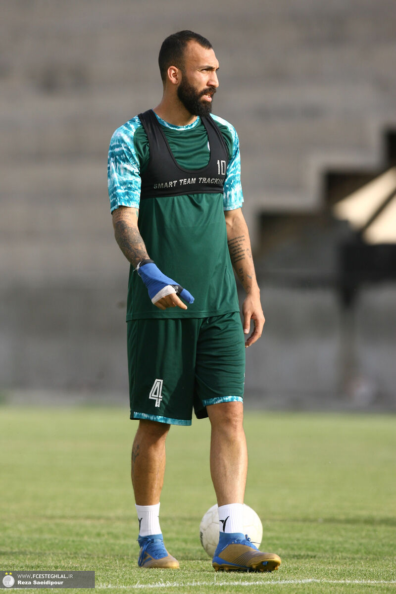 عکس| ملیپوش استقلال بنزما شد